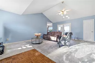 101 Erin Ln, Thomasville, NC 27360 - Photo 7