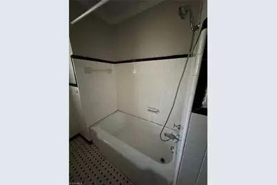 607 S Mendenhall Street, Greensboro, NC 27403 - Photo 9