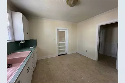 607 S Mendenhall Street, Greensboro, NC 27403 - Photo 5