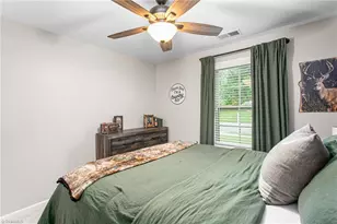 1028 Longleaf Pine Pl, Mebane, NC 27302 - Photo 21