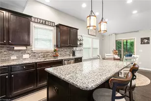 1028 Longleaf Pine Pl, Mebane, NC 27302 - Photo 9