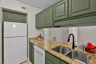 1700 N Elm St, Greensboro, NC 27408 - Photo 17