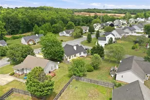 608 Fernway Dr, Burlington, NC 27217 - Photo 37