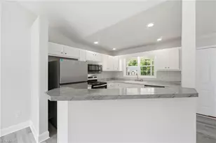 608 Fernway Dr, Burlington, NC 27217 - Photo 13