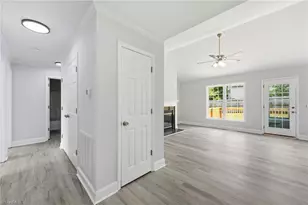 608 Fernway Dr, Burlington, NC 27217 - Photo 7