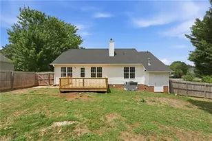 608 Fernway Dr, Burlington, NC 27217 - Photo 29