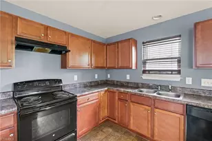 1101 Caden Village Cir, Lexington, NC 27295 - Photo 11