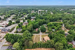 222 Market St, Madison, NC 27025 - Photo 45