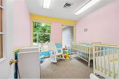 222 Market Street, Madison, NC 27025 - Photo 15