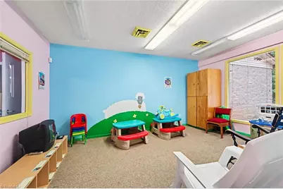 222 Market Street, Madison, NC 27025 - Photo 13