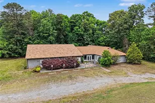 222 Market St, Madison, NC 27025 - Photo 3