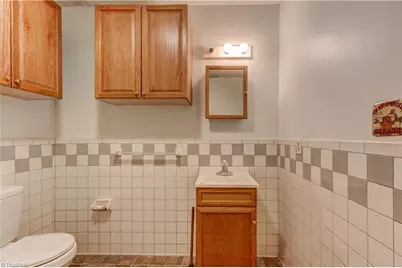112 Short Morgan Street, Eden, NC 27288 - Photo 19