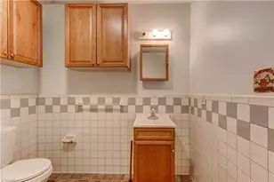 112 Short Morgan St, Eden, NC 27288 - Photo 19