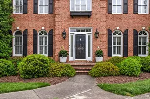 8365 Lismore St, Clemmons, NC 27012 - Photo 3