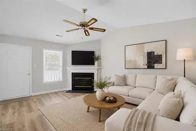 14 Collwood Court, Greensboro, NC 27409 - Photo 7