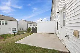 3716 Feltham Ln, Jamestown, NC 27282 - Photo 25