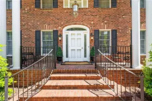 1700 Farnsworth Ct, High Point, NC 27262 - Photo 5
