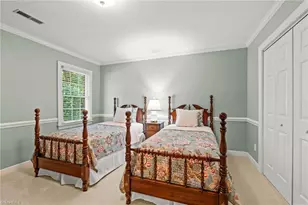 1700 Farnsworth Ct, High Point, NC 27262 - Photo 39
