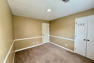 3204 Regents Park Ln, Greensboro, NC 27455 - Photo 23