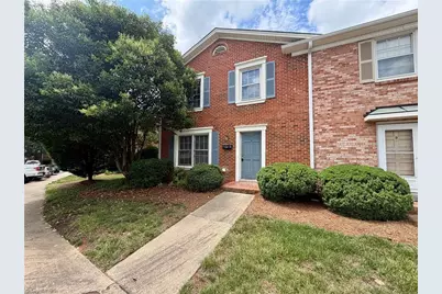 3204 Regents Park Lane #E, Greensboro, NC 27455 - Photo 3