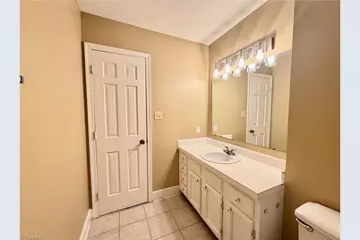 3204 Regents Park Lane #E, Greensboro, NC 27455 - Photo 25