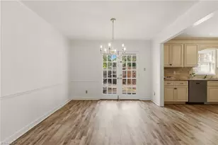 3204 Regents Park Ln, Greensboro, NC 27455 - Photo 9