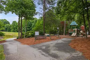 6313 Lakebend Ct, Greensboro, NC 27410 - Photo 25