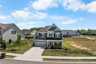 1606 Silver Lake Dr, Kernersville, NC 27284 - Photo 3