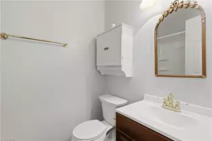 5934 W Friendly Ave, Greensboro, NC 27410 - Photo 23