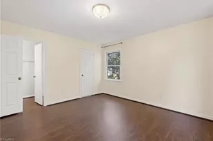5934 W Friendly Ave, Greensboro, NC 27410 - Photo 17