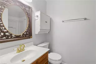 5934 W Friendly Ave, Greensboro, NC 27410 - Photo 19