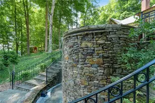 2706 Lake Forest Dr, Greensboro, NC 27408 - Photo 43