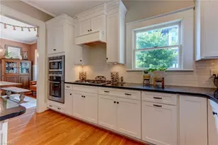 810 Olive St, Greensboro, NC 27401 - Photo 17