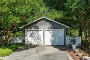 810 Olive St, Greensboro, NC 27401 - Photo 43