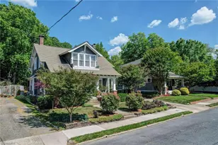 810 Olive St, Greensboro, NC 27401 - Photo 7