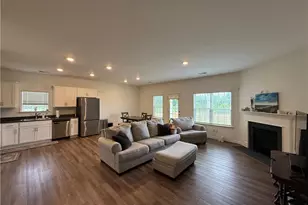 113 Tally Mdw Ct, Lexington, NC 27295 - Photo 3