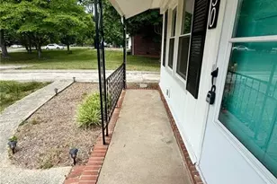 130 Arlington Ave, Jonesville, NC 28642 - Photo 3