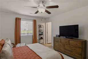 3904 Bissett Wy, Greensboro, NC 27405 - Photo 17