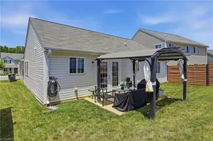 3904 Bissett Wy, Greensboro, NC 27405 - Photo 27