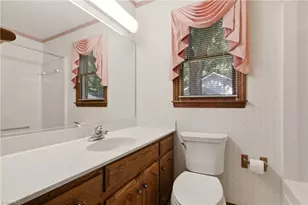 461 Cheeks Ln, Graham, NC 27253 - Photo 17