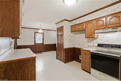 461 Cheeks Lane, Graham, NC 27253 - Photo 13