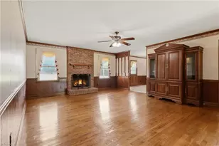461 Cheeks Ln, Graham, NC 27253 - Photo 5