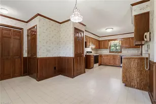 461 Cheeks Ln, Graham, NC 27253 - Photo 9