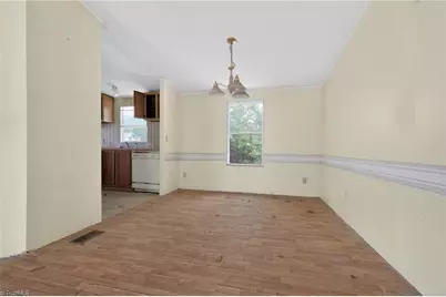 279 Windy Road, Fleetwood, NC 28626 - Photo 9