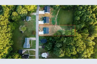 132 Pinnix Street, Jonesville, NC 28642 - Photo 3