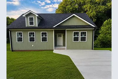 132 Pinnix Street, Jonesville, NC 28642 - Photo 1