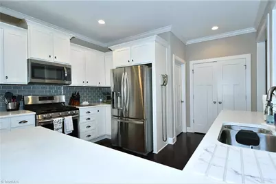 6844 Orchard Path Drive, Clemmons, NC 27012 - Photo 9