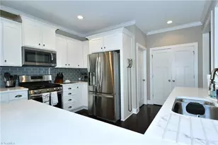 6844 Orchard Path Dr, Clemmons, NC 27012 - Photo 9