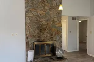 704 Meadowood St, Greensboro, NC 27409 - Photo 3