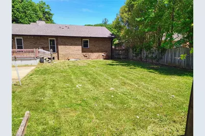 704 Meadowood Street, Greensboro, NC 27409 - Photo 7